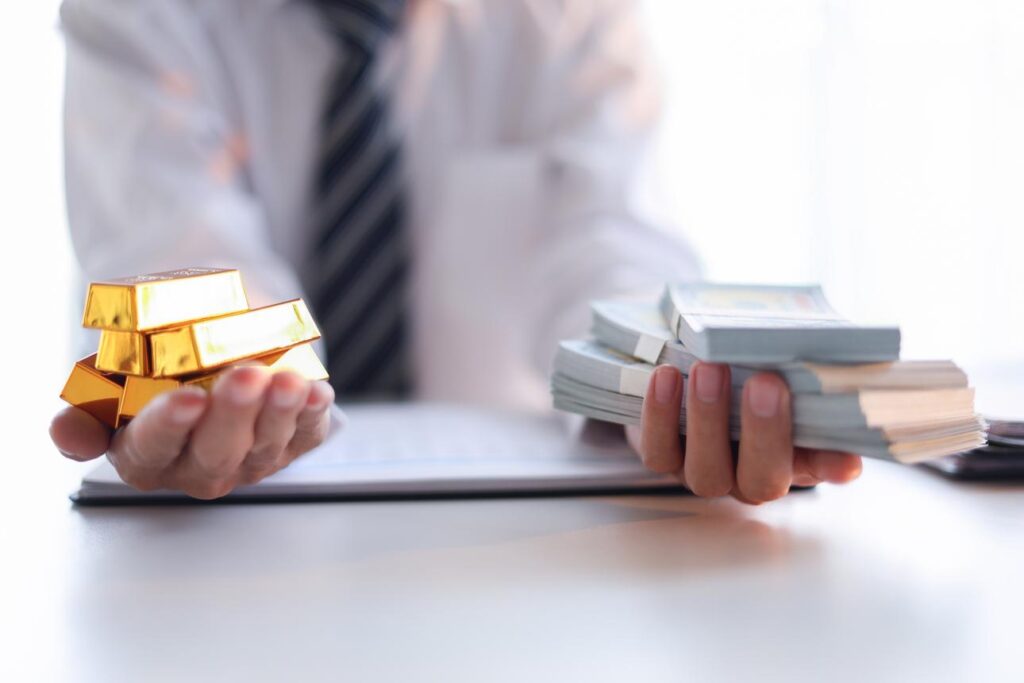 ORO o PLATA: La mayoría compra MAL los metales preciosos